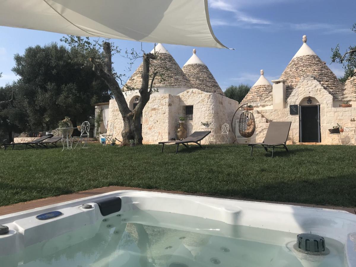 Bed and Breakfast Feudi Mandolivo Ostuni Exterior foto