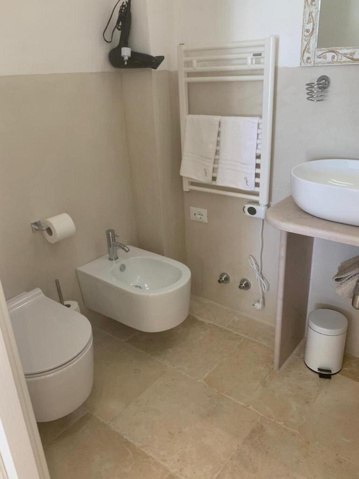 Bed and Breakfast Feudi Mandolivo Ostuni Exterior foto